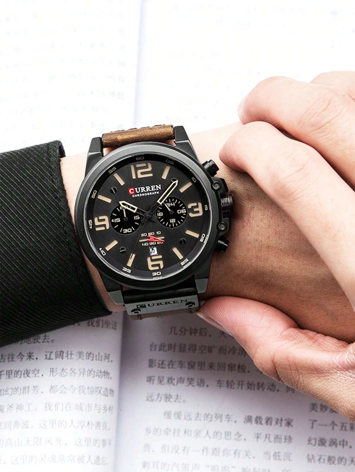 RELOJ CURREN ESFERA TRIPLE