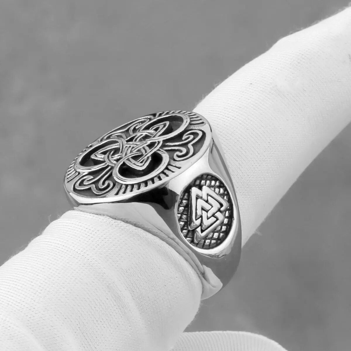 ANILLO TRIQUETA