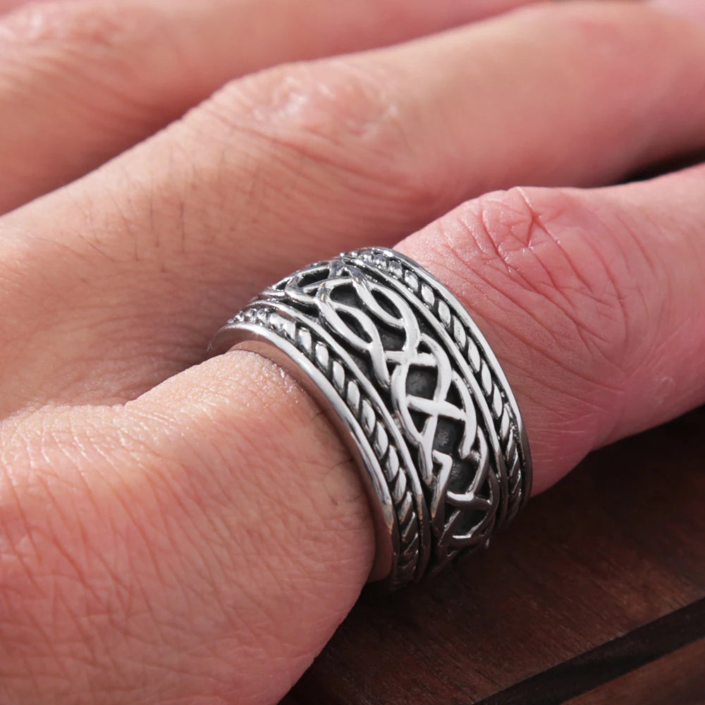 ANILLO NUDO EN ESPIRAL CELTA