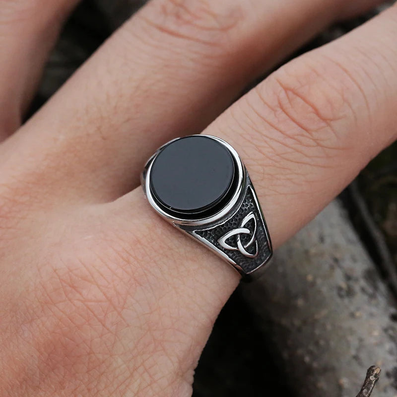 ANILLO NUDO CELTA CON PIEDRA