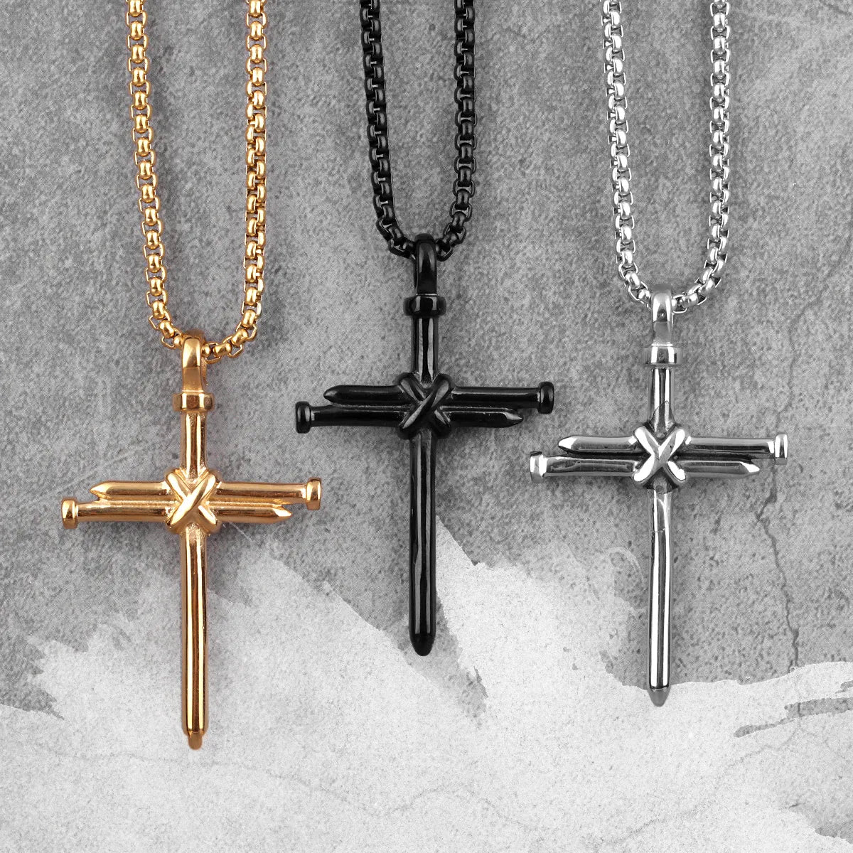 COLLAR CRUZ CLAVOS