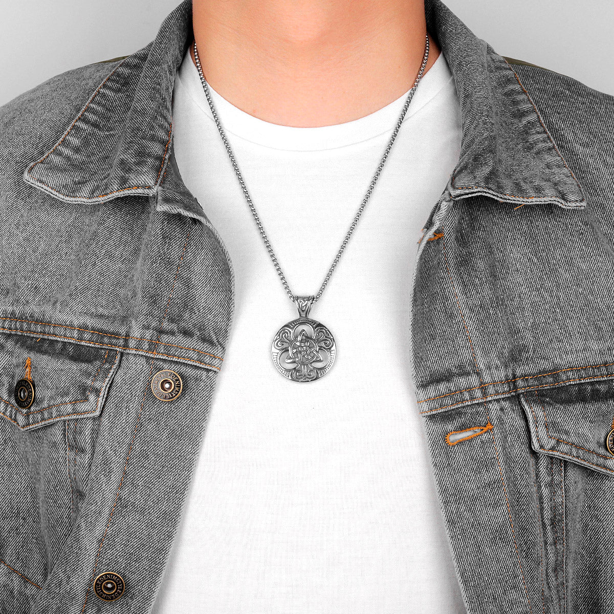 COLLAR TRIQUETA