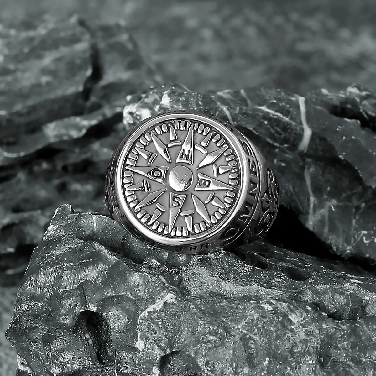 ANILLO BRUJLA VIKINGO