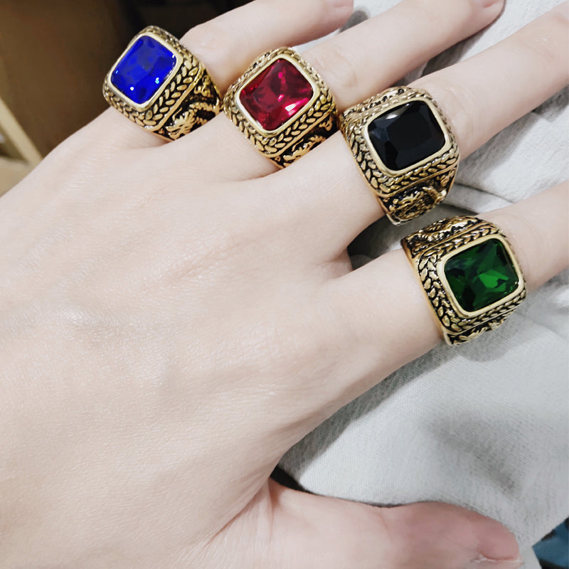 ANILLOS PIEDRA CON DRAGON