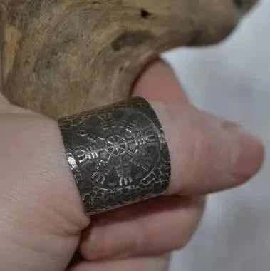 ANILLO CILINDRICO VIKINGO