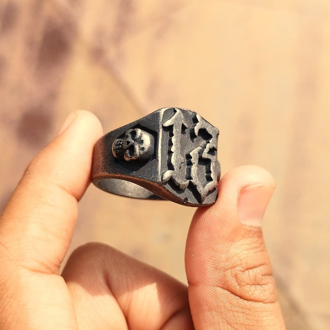 ANILLO NUMERO 13