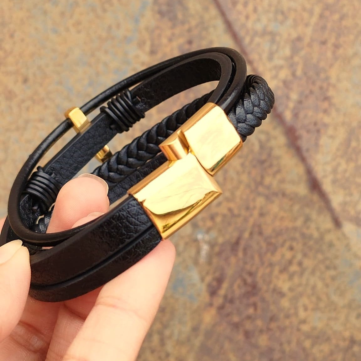 PULSERA CRUZ DORADA