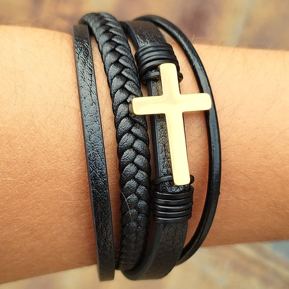 PULSERA CRUZ DORADA