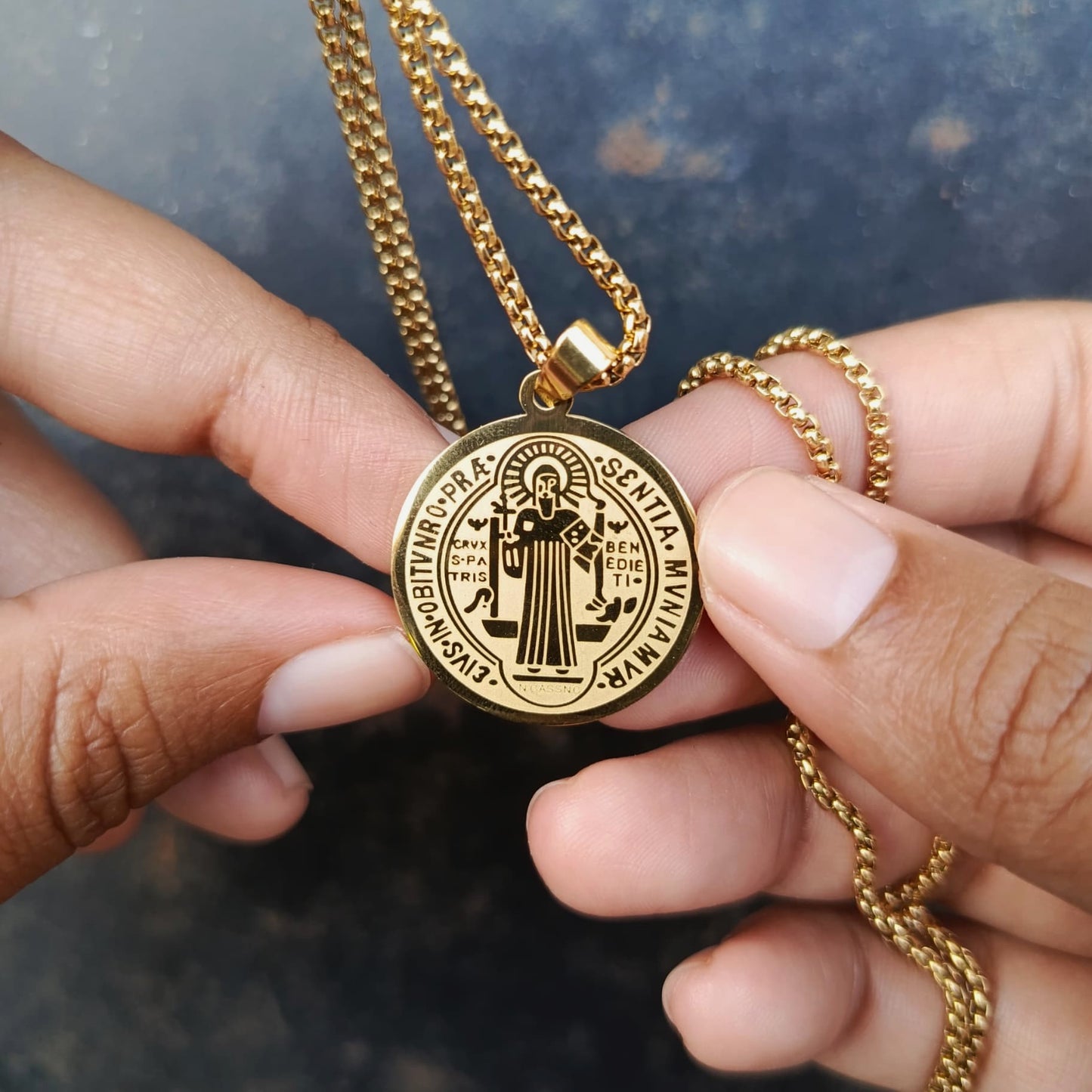 COLLAR SAN BENITO PEQUEÑO