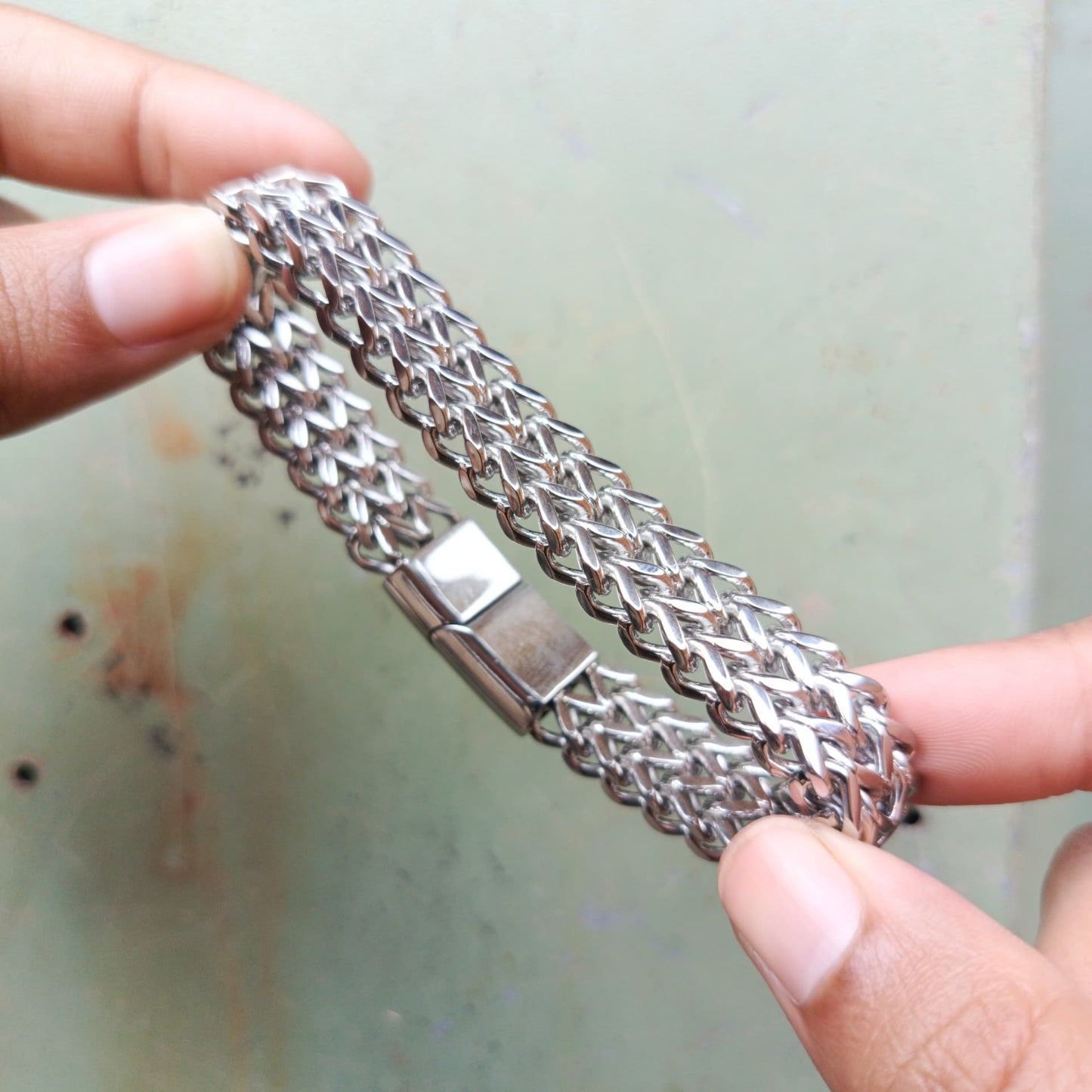 PULSERA TRENZADA PLATEADA