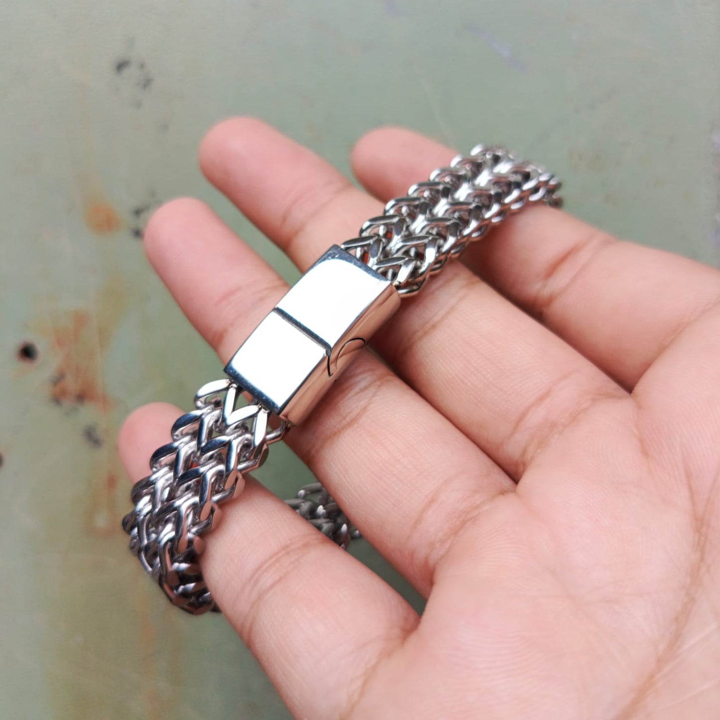 PULSERA TRENZADA PLATEADA