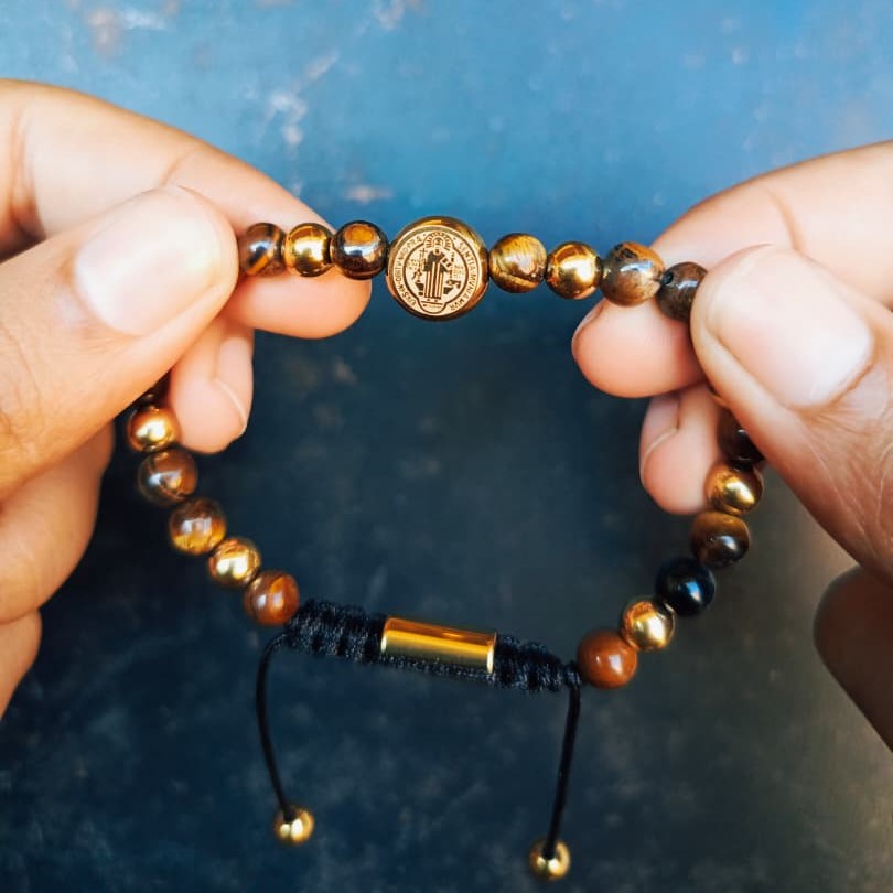 PULSERA SAN BENITO DORADO CON MARRON