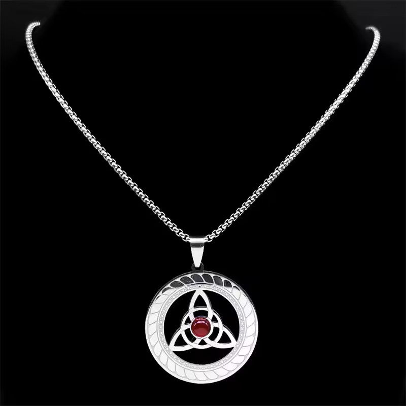 COLLAR TRIQUETA NUDO CELTA
