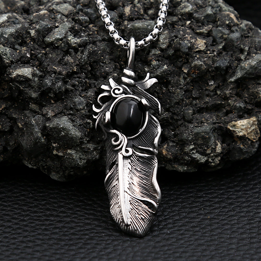 COLLAR PLUMA