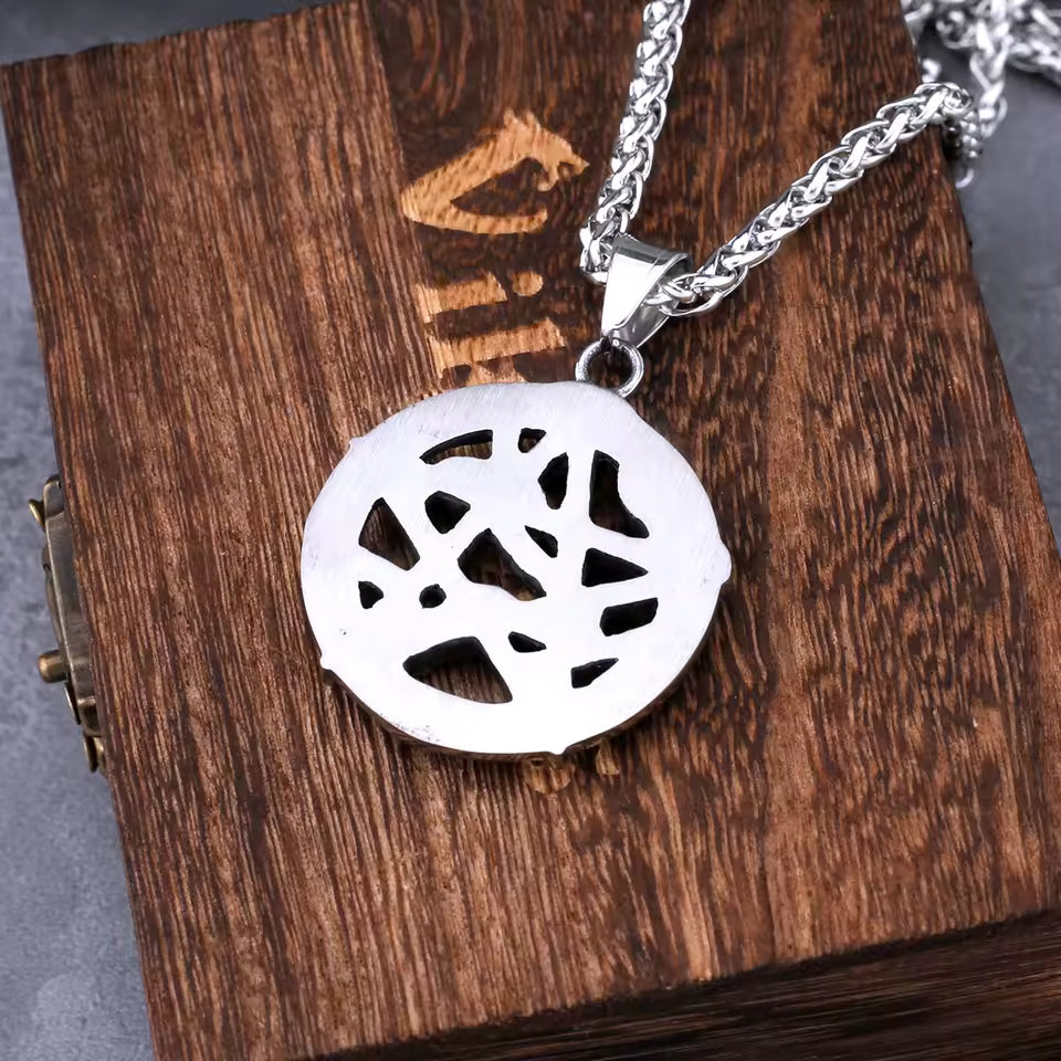 COLLAR ESTRELLA CON SERPIENTE