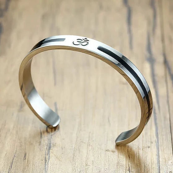 PULSERA PLATEADA FRANJA NEGRA