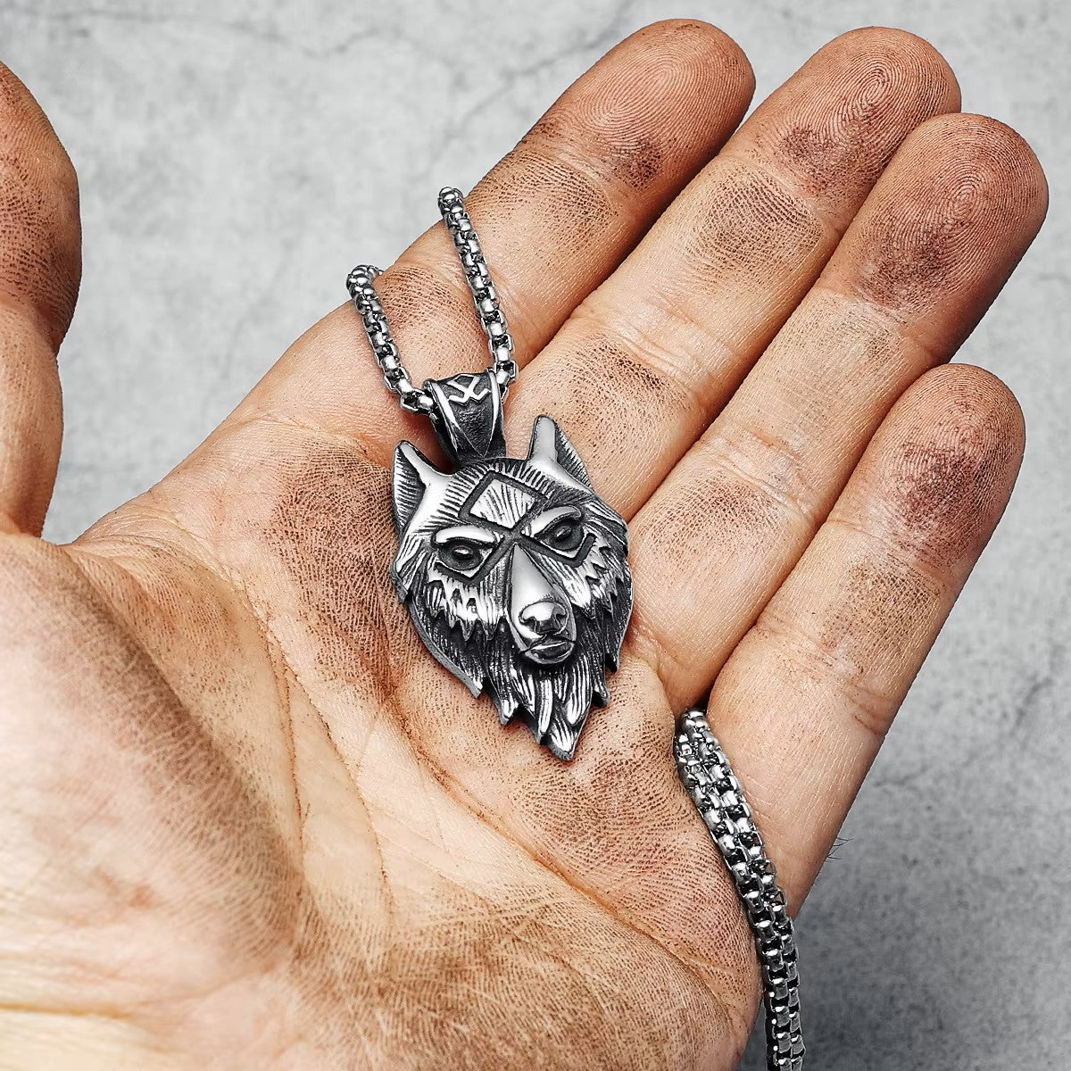 COLLAR LOBO VIKINGO