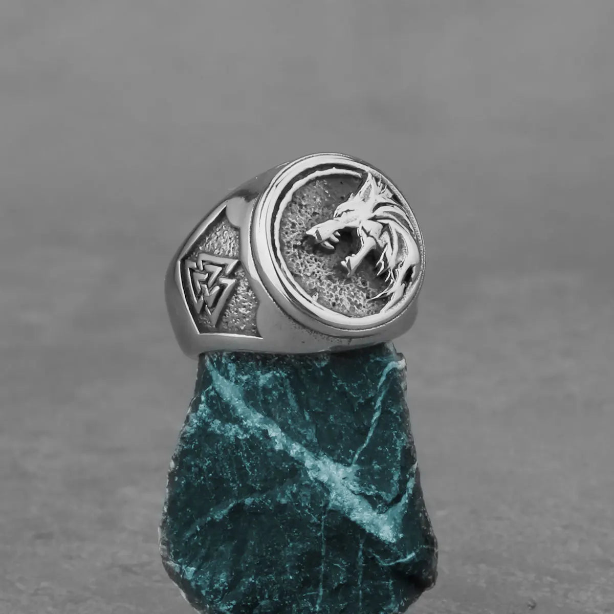 ANILLO LOBO