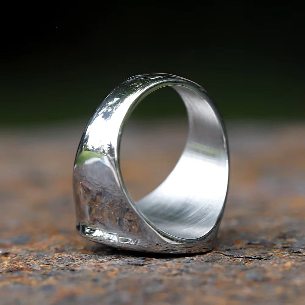 ANILLO DE LEON