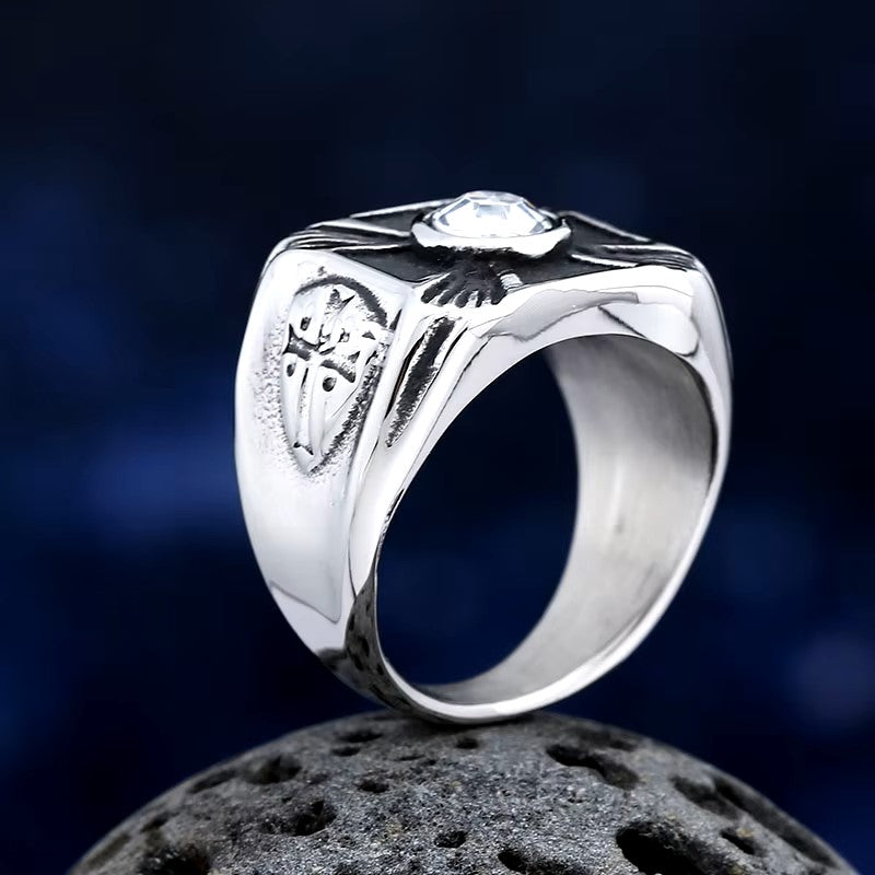 ANILLO CRUZ CON DIAMANTE
