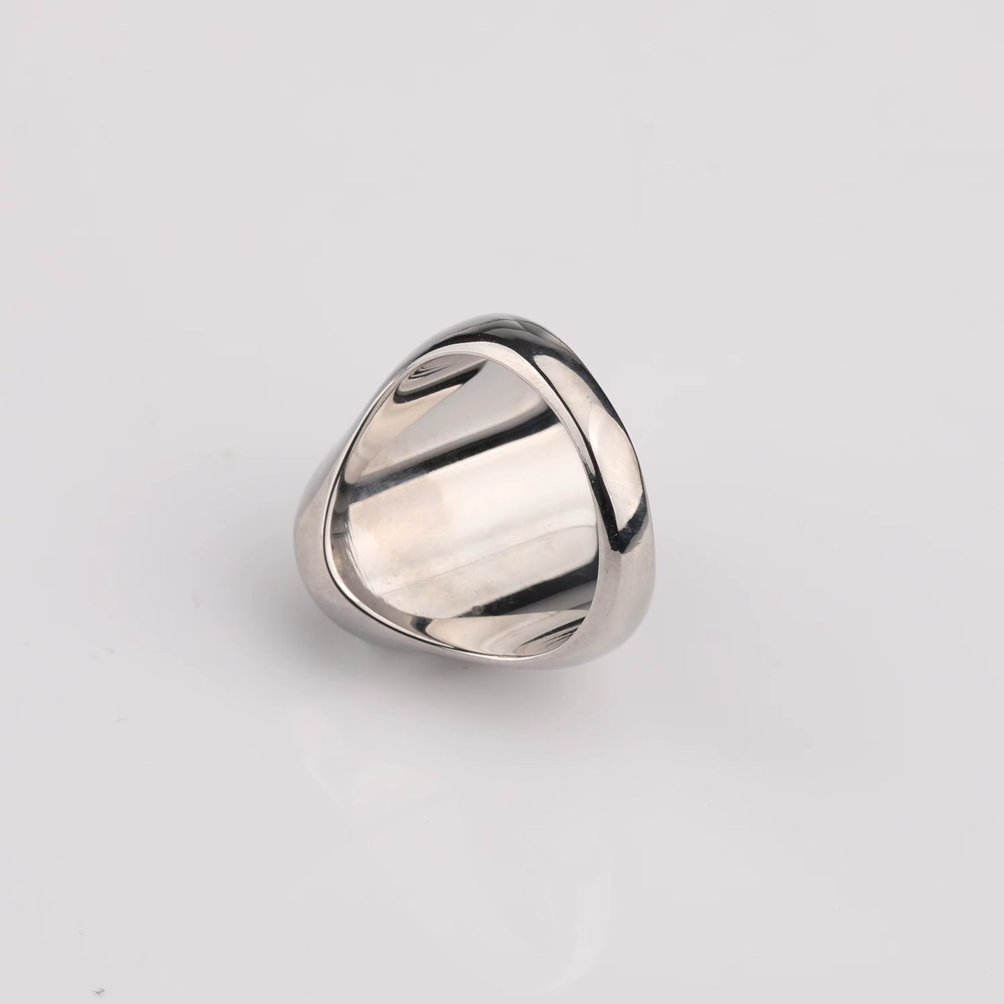 ANILLO PIEDRA CON DISEÑO 2