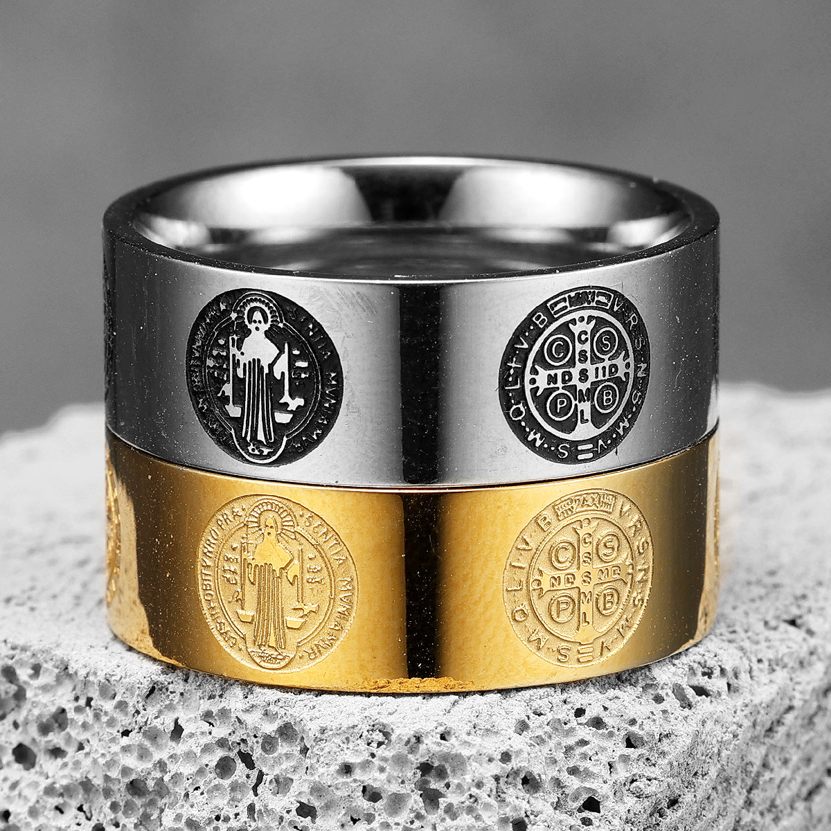 ANILLO LISO SAN BENITO