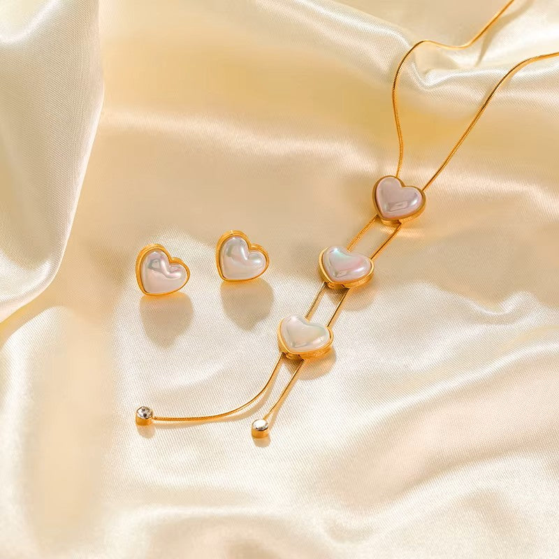 SET COLLAR Y SARCILLOS CORAZONES 1