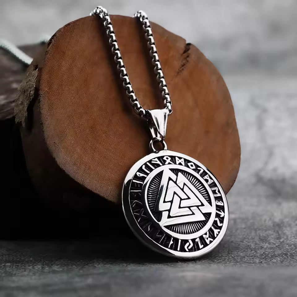 COLLAR RUNAS VIKINGAS