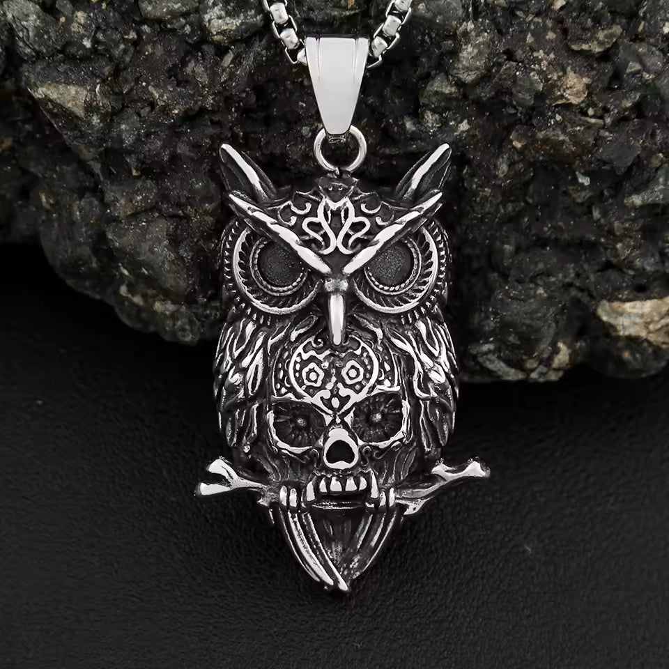 COLLAR BUHO CON CALAVERA
