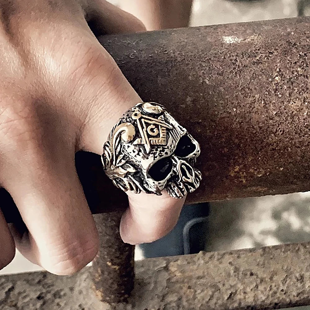 ANILLO MASON CALAVERA