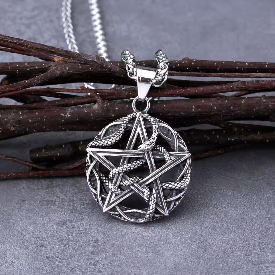COLLAR ESTRELLA CON SERPIENTE