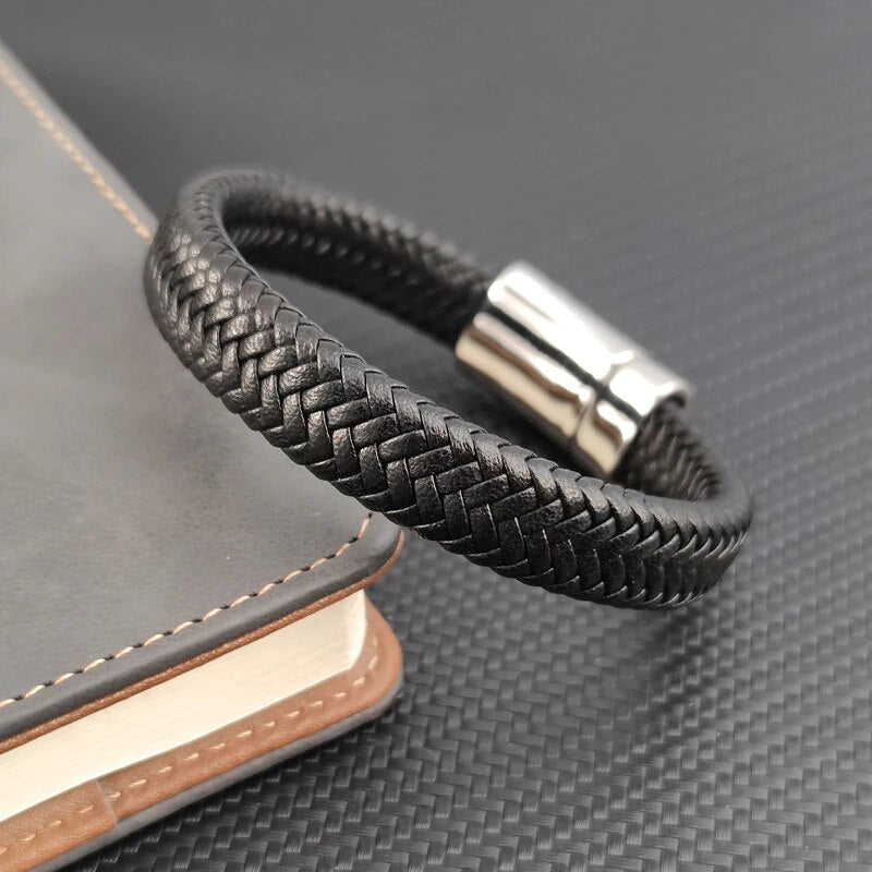 PULSERA CRUZ TEMPLARIA ELEGANTE