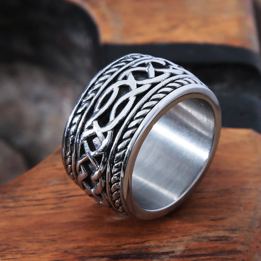 ANILLO NUDO EN ESPIRAL CELTA