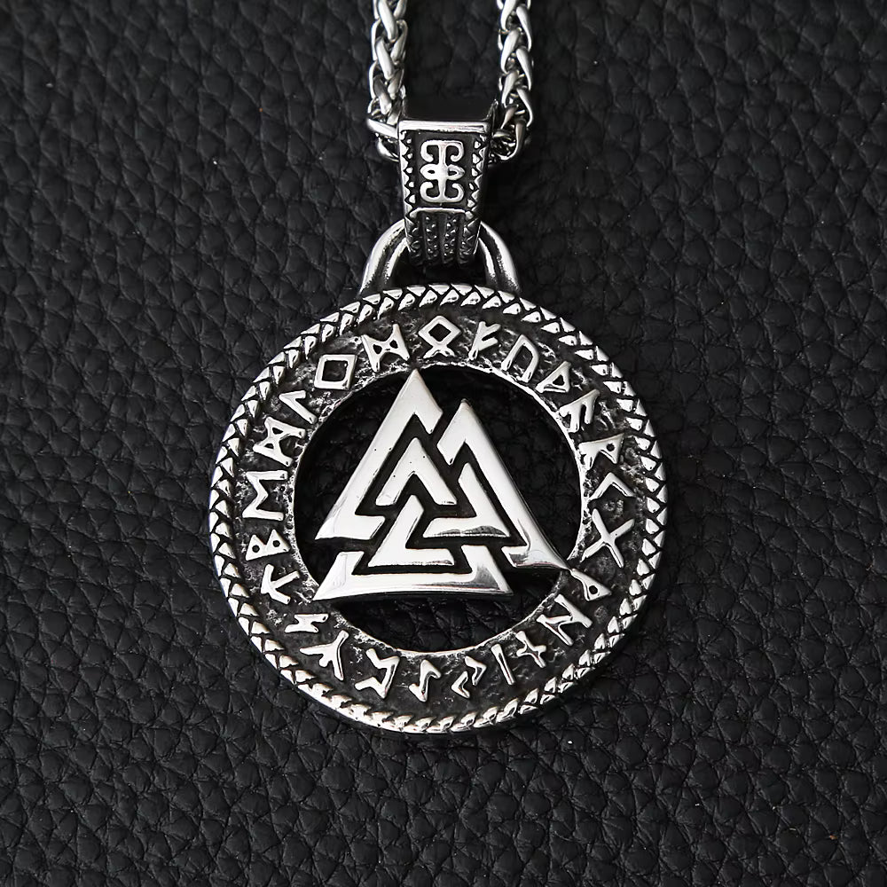 COLLAR RUNAS VIKINGAS