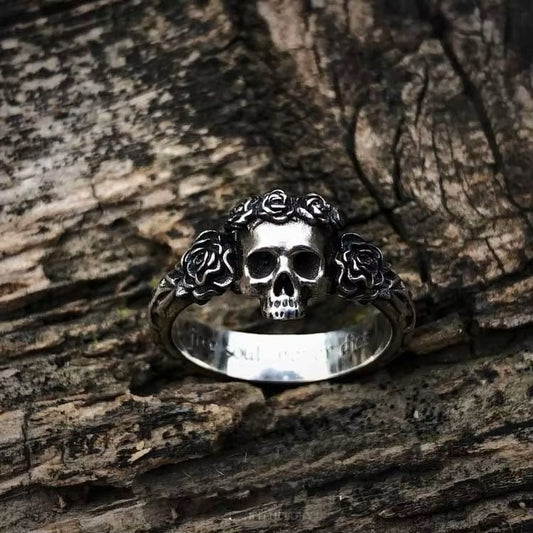 ANILLO CALAVERA CON ROSAS