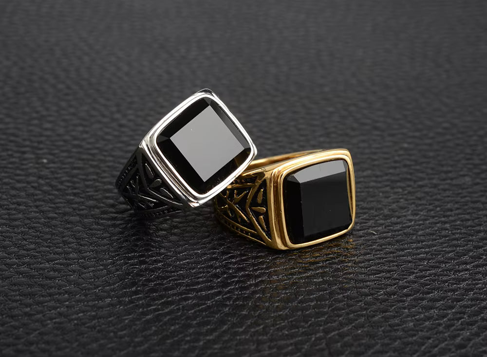 ANILLO CON PIEDRA DE ONIX