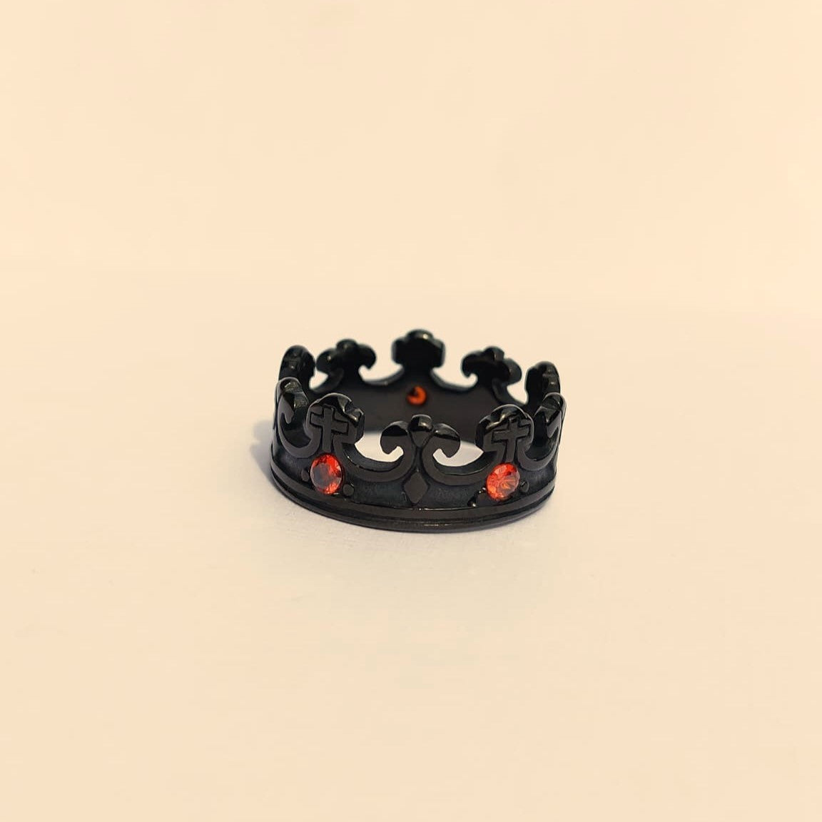 ANILLO CORONA NEGRA