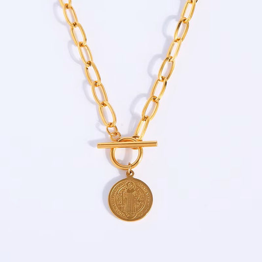 COLLAR CON MEDALLA SAN BENITO