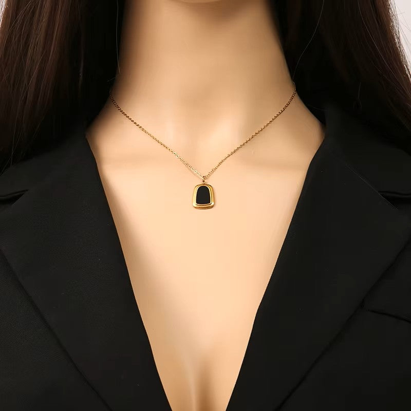 SET COLLAR Y Y ZARCILLOS GEOMETRICOS