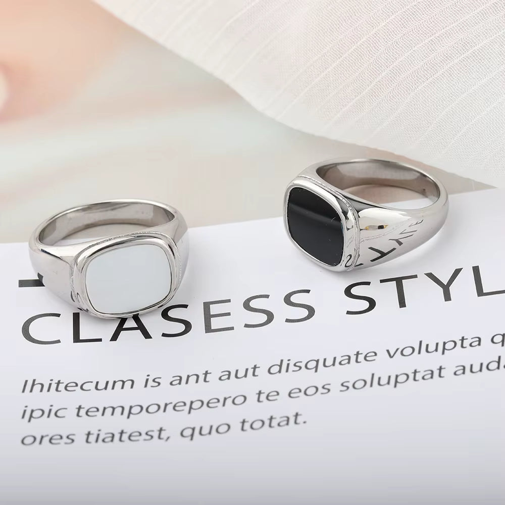 ANILLO CON CONCHA PULIDA