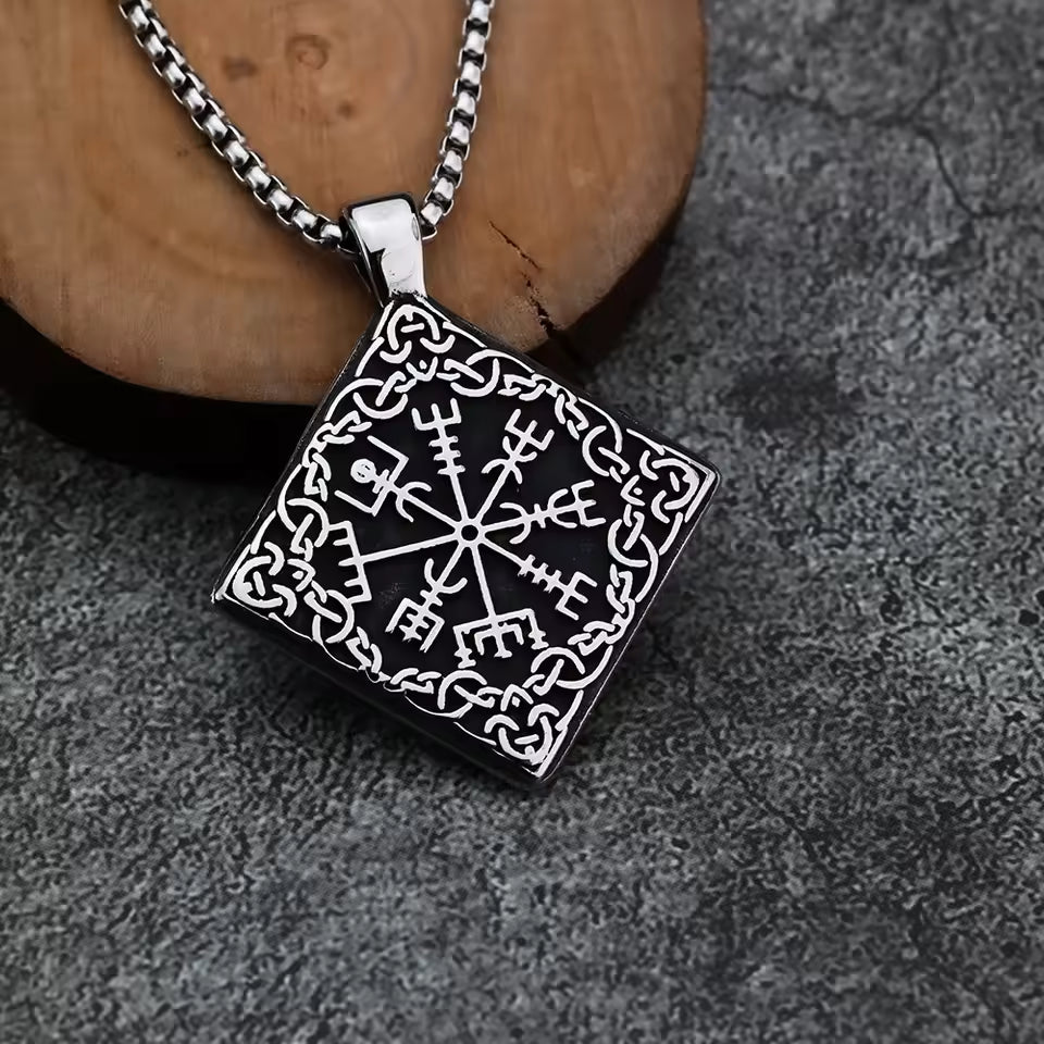 COLLAR RUNAS VIKINGAS