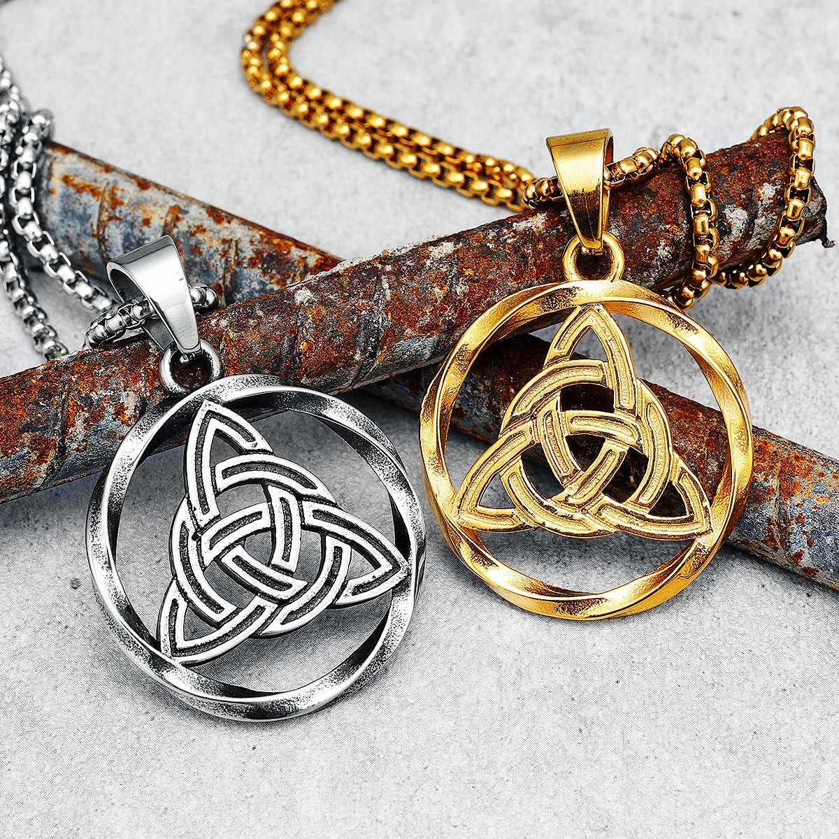 COLLAR NUDO VIKINGO