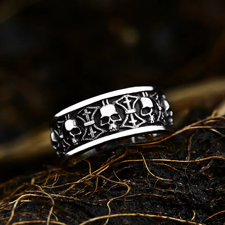 ANILLO LISO CALAVERA