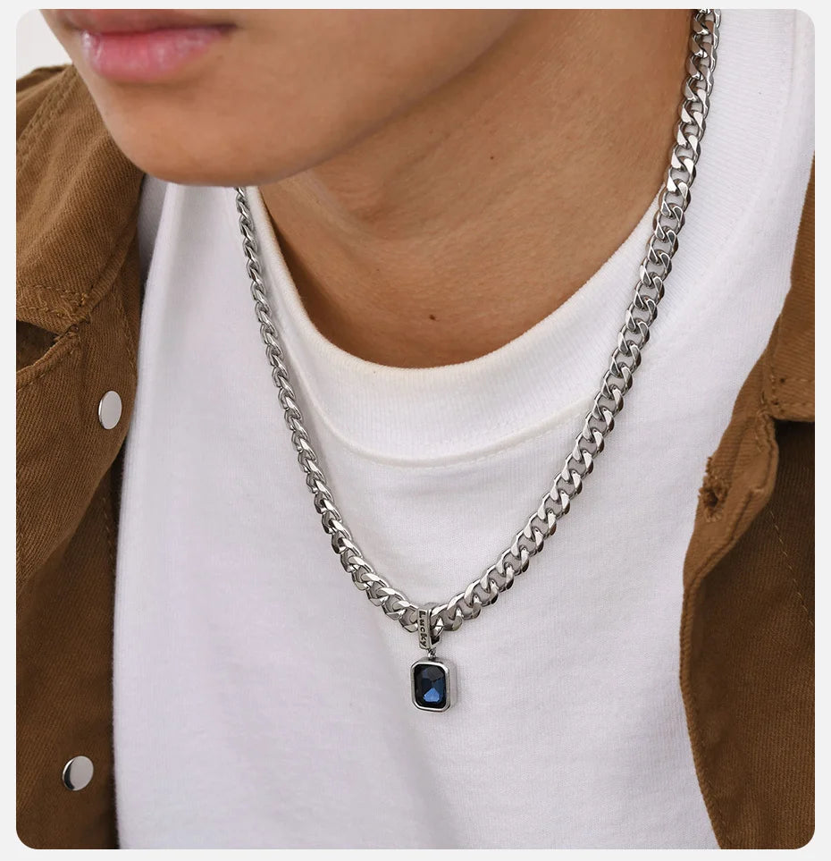 COLLAR CON PIEDRA RECTANGULAR