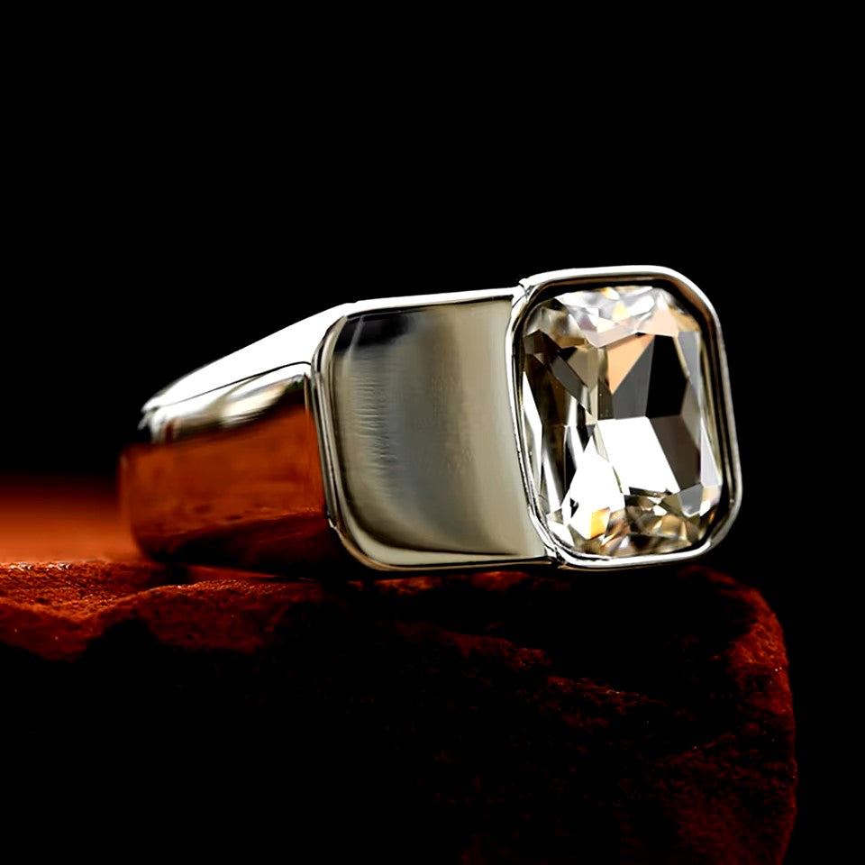 ANILLO ELEGANTE CON PIEDRA