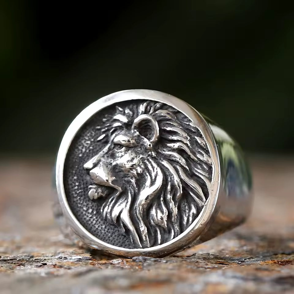 ANILLO DE LEON