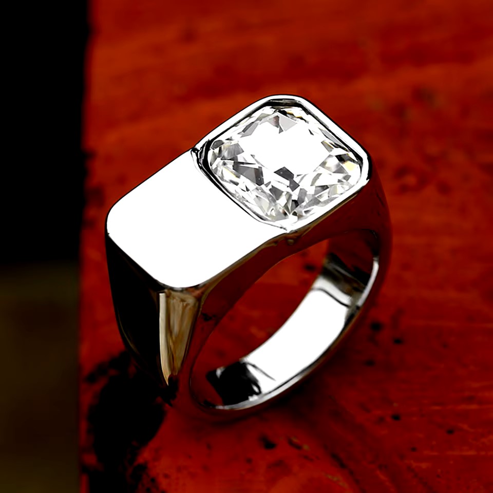 ANILLO ELEGANTE CON PIEDRA
