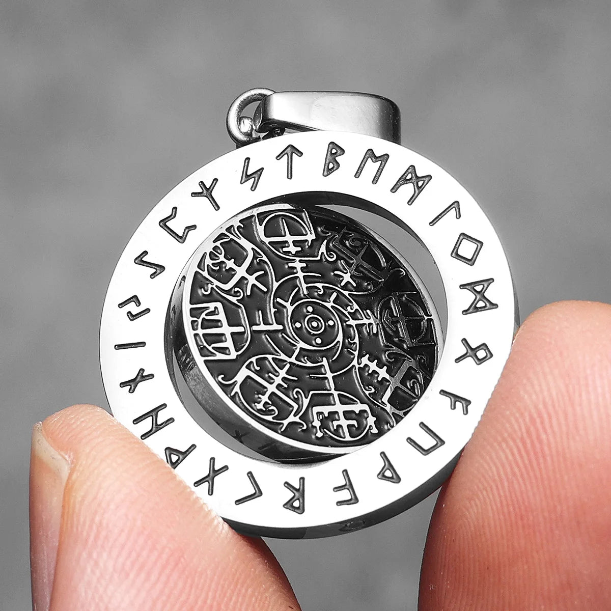 COLLAR BRUJULA VIKINGA GIRATORIA