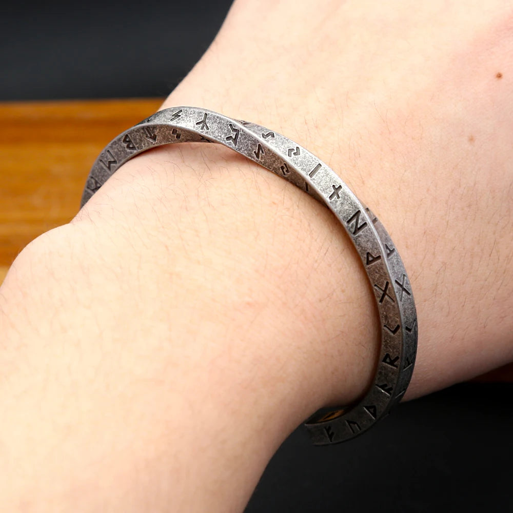 PULSERA VIKINGA