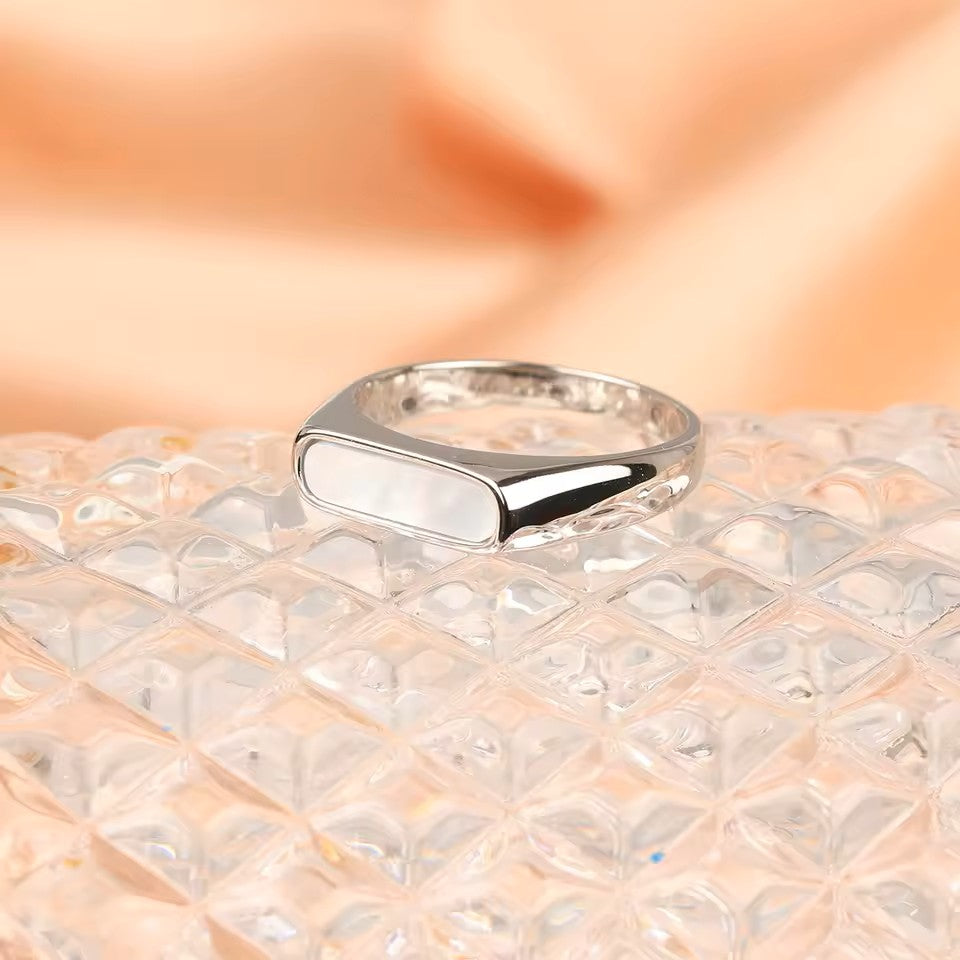 ANILLO DORADO RECTANGULAR